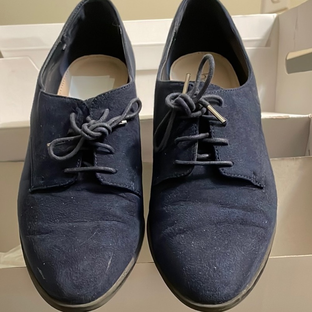 Women’s Blue Suede Lace-Up Shoes
